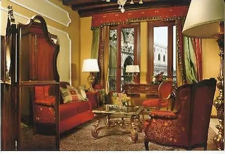 Windows Konukevi Venedik